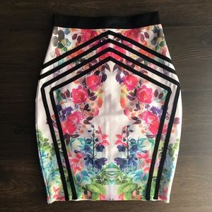 New! Hot Miami styles white floral pencil skirt